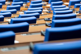 „Škola se zhroutila zevnitř.“ Vysokoškoláci přišli o studium i peníze - Seznam Zprávy